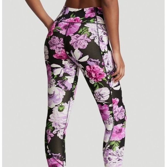 NWT Victoria's Secret, High Rise, Essential Pocket Leggings Floral, SHIPS TODAY! - Picture 3 of 3